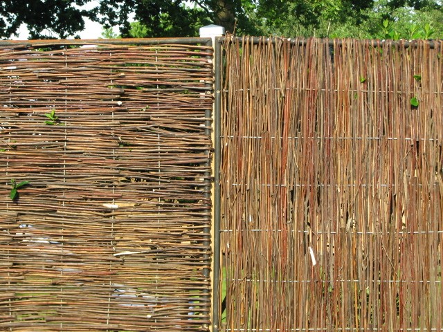 Weidenflechtzaun Florenz - 180 cm hoch x 90 cm breit - Sichtschutzelement / Weidengeflecht ...